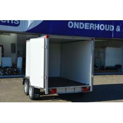 Gesloten aanhangwagen ongeremd dubbel-as