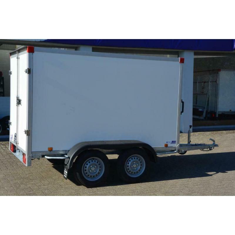 Gesloten aanhangwagen ongeremd dubbel-as