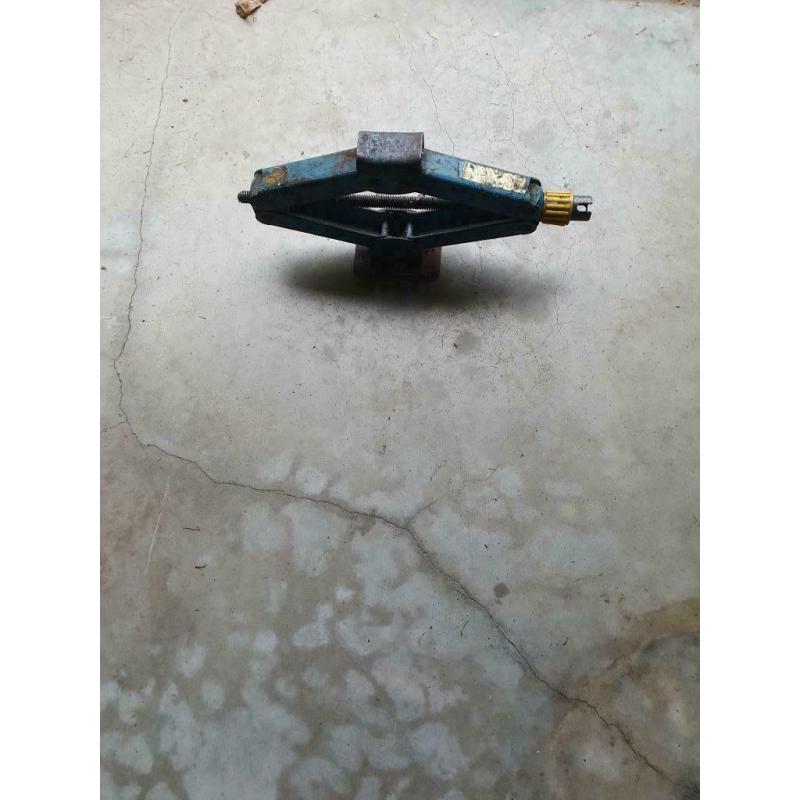cric de voiture