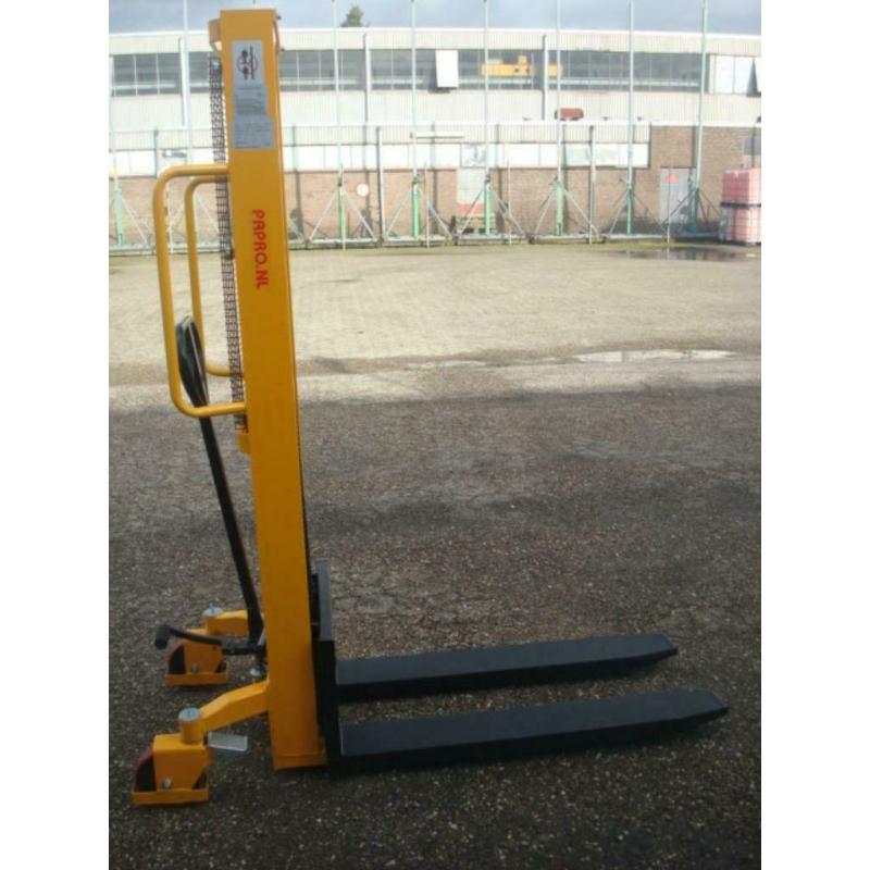 Stapelaar handstapelaar palletstapelaar merk papro lifter