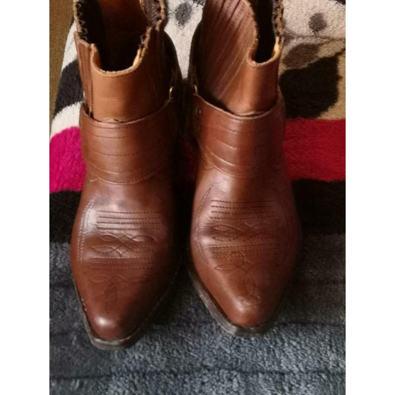 boots