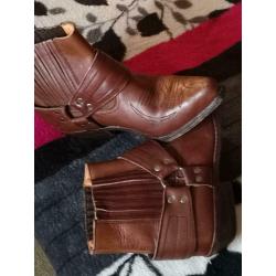 boots