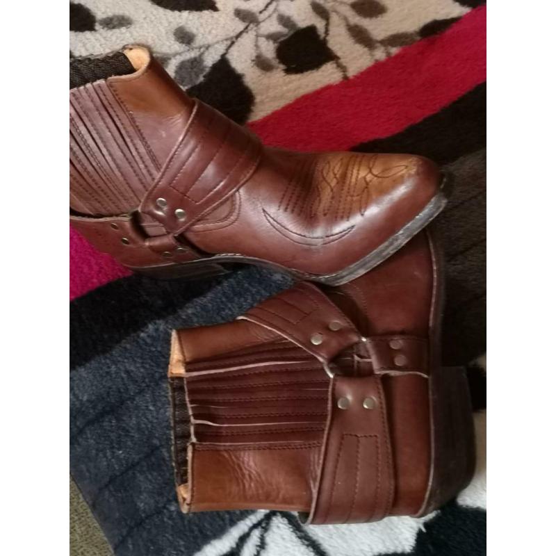 boots