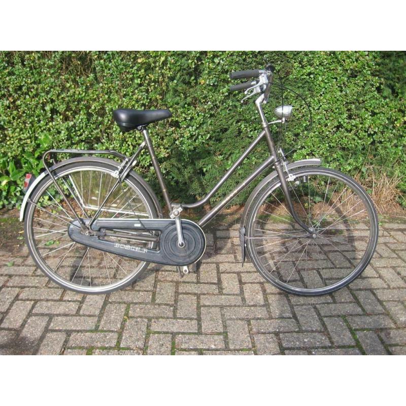 28 inch novy ijzersterke vintage fiets met 3 versnellingen ,
