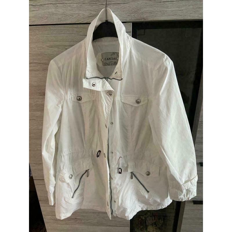 Prachtige witte dames jas neat 46