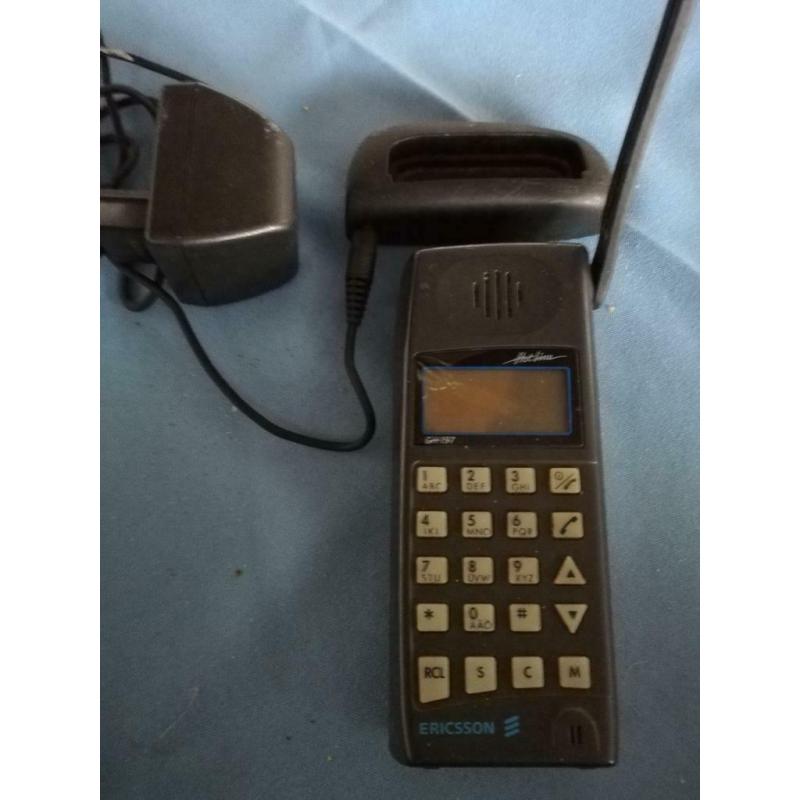 Retro gsm Ericsson type 1511