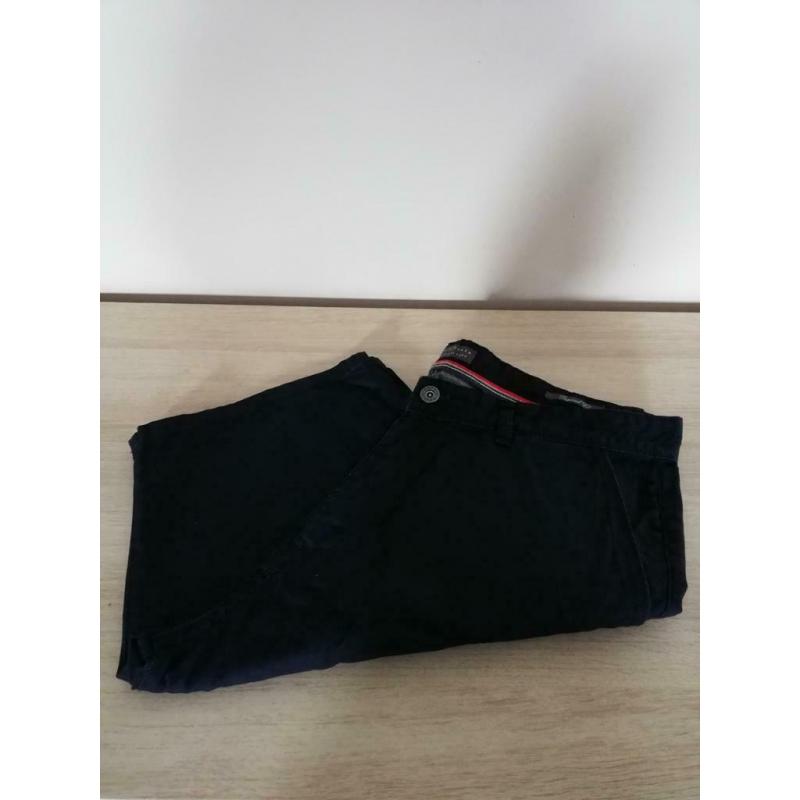 Splinternieuwe short maat XXL esprit