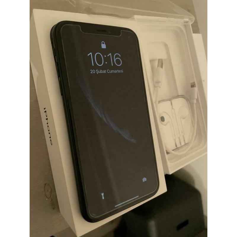 IPhone XR 64 gb